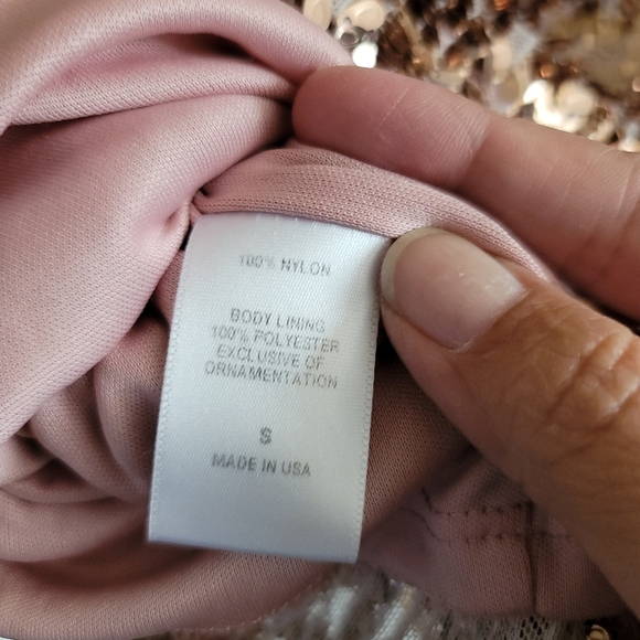 Tildon, Sparkly Rose Gold Sequin Wide Neck Crop Top, Metallic Bubble, Size Small - Picture 8 of 8